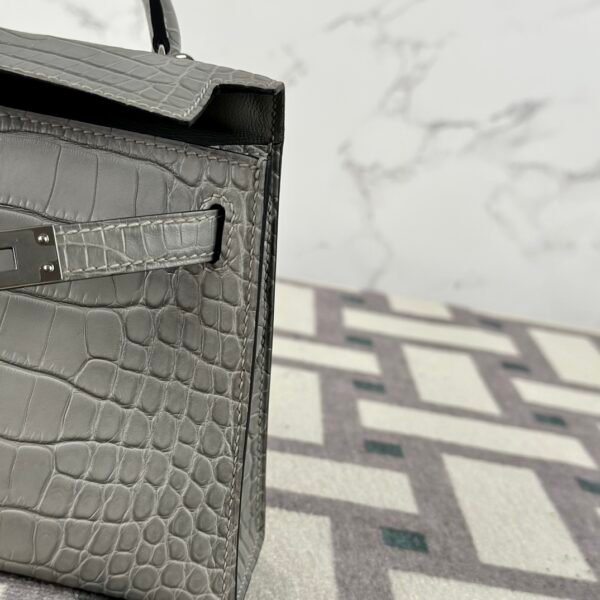 Hermes Bag Price Matte Alligator Crocodile Mini Kelly 19CM 0W Gris Neve Silver Hardware