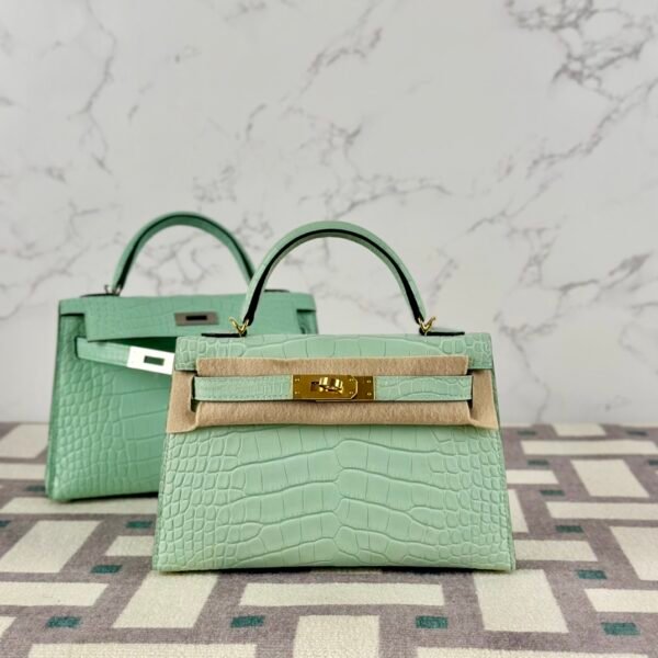 Hermes Mini Kelly 19CM Matte Alligator Crocodile 6U Vert D’eau Gold Hardware