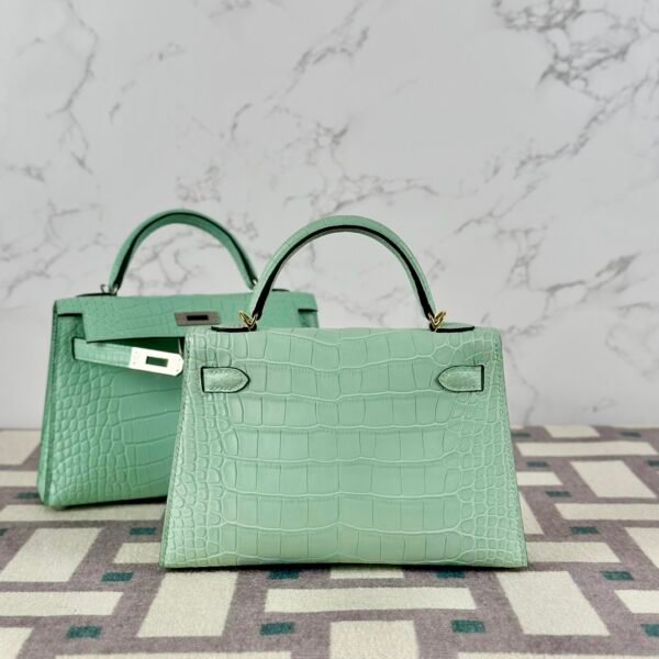 Hermes Mini Kelly 19CM Matte Alligator Crocodile 6U Vert D’eau Gold Hardware