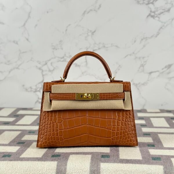 UK London Hermes Mini Kelly 19CM 37 Gold Matte Alligator Crocodile Gold Hardware
