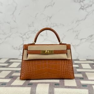 wsxc1722867905850_0 UK London Hermes Mini Kelly 19CM 37 Gold Matte Alligator Crocodile Gold Hardware