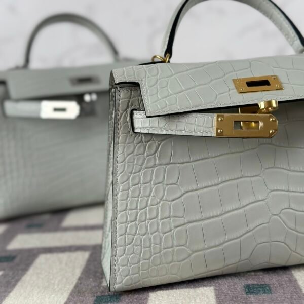 Hermes Bag Price Mini Kelly 19CM Matte Alligator Crocodile 0W Gris Neve Gold Hardware