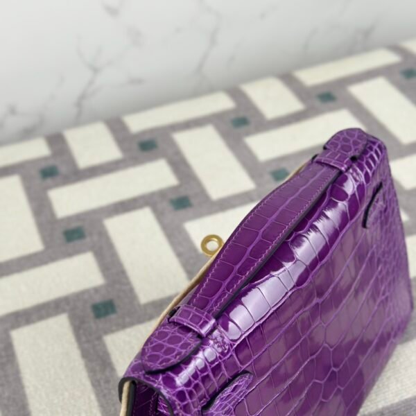 wsxc1723733192473_2 Russia Moscow Hermes Shiny Alligator Crocodile Kelly Pochette 22CM 5L Ultra Violet Gold Hardware