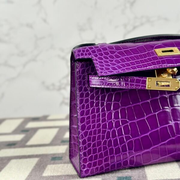 wsxc1723733192473_3 Russia Moscow Hermes Shiny Alligator Crocodile Kelly Pochette 22CM 5L Ultra Violet Gold Hardware