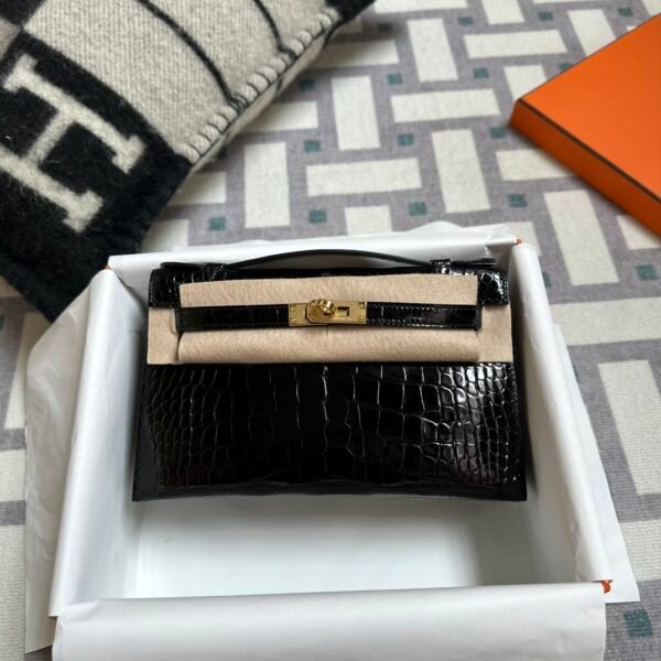 Hermes Bag Images Kelly Pochette 22CM Shiny Alligator Crocodile CC89 Noir Gold Hardware