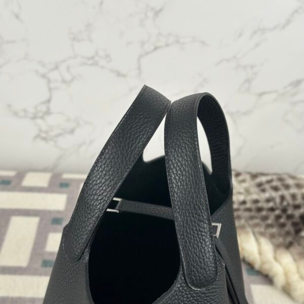 wsxc1723913257818_3 Korea Seoul Hermes CK89 Noir Clemence Leather Picotin 18CM Silver Hardware