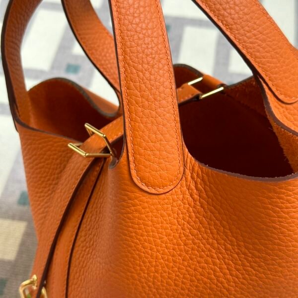UK London Hermes Picotin 18CM CC93 Orange Clemence Leather Gold Hardware