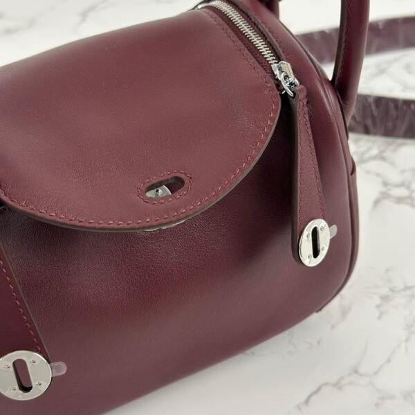 Hermes Swift Leather Mini Lindy 19CM CK57 Bordeaux Silver Hardware