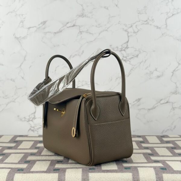 Canada Toronto Hermes Lindy 26CM Clemence Leather CC18 Etoupe Gold Hardware