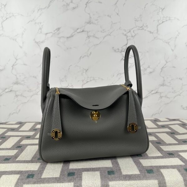 wsxc1724164315457_1 Russia Moscow Hermes Lindy 26CM Clemence Leather 0L Gris Meyer Gold Hardware