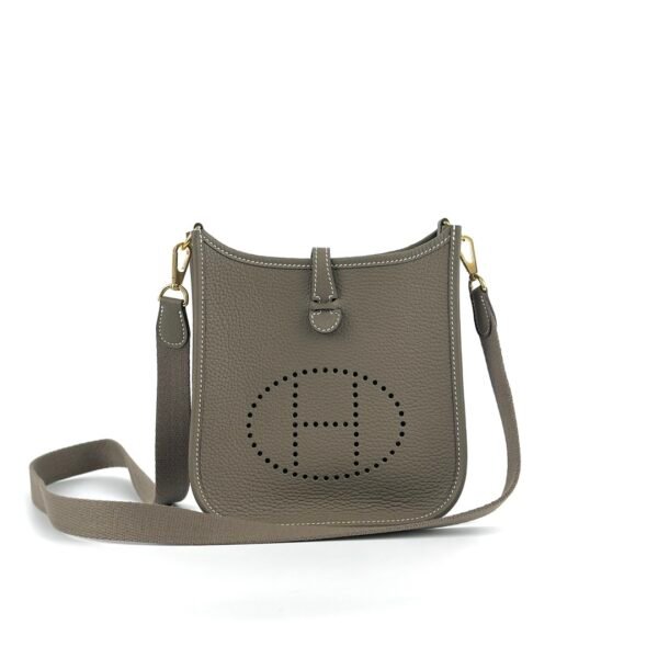 UK London Hermes CC18 Etoupe Grey Clemence Leather Mini Evelyne 18CM Gold Hardware
