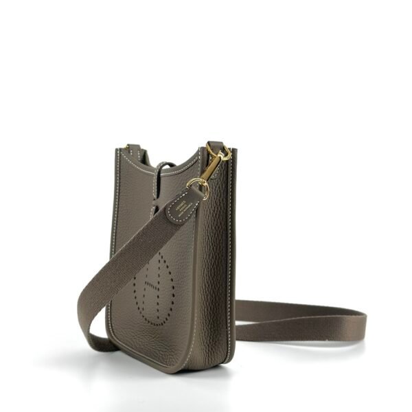 UK London Hermes CC18 Etoupe Grey Clemence Leather Mini Evelyne 18CM Gold Hardware