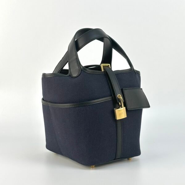 wsxc1727101782924_0 UK London Hermes Picotin Cargo 18CM 76 Blue Marine Canvas & Swift Gold Hardware