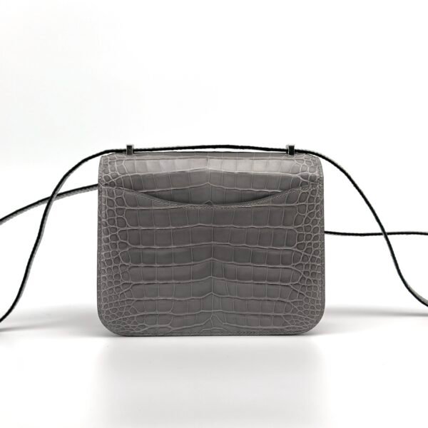 Taiwan Hermes Shiny Alligator Crocodile Constance 18CM CK81 Gris Tourterelle Silver Hardware