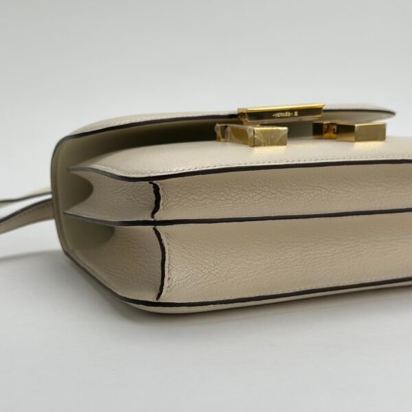 Russia Moscow Hermes Constance 18CM Chevre Leather I2 Nata Gold Hardware