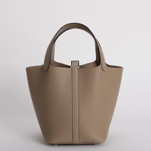 Russia Moscow Picotin 18CM Clemence Leather 8Q Beige Marfa Silver Hardware