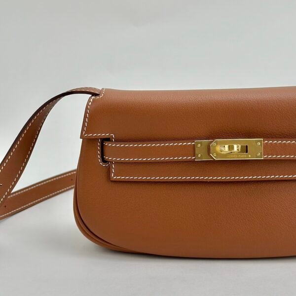 New Arrival CC37 Gold Swift Leather Gold Hardware Kelly Moove Waist Bag