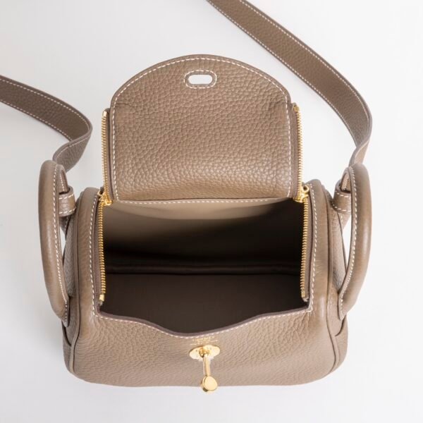 Women’s Shoulder Bag Clemence Leather Mini Lindy 19CM CC18 Etoupe Grey Gold Hardware