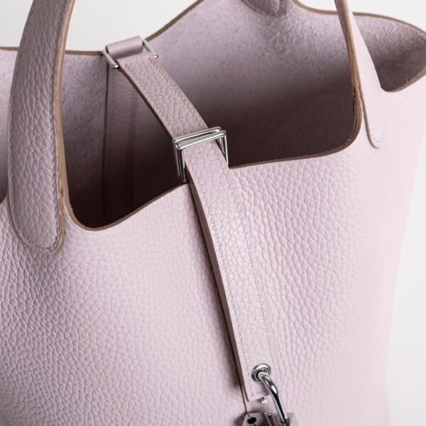 Luxury Handbag Picotin 18CM Clemence Leather 09 Mauve Pale Silver Hardware