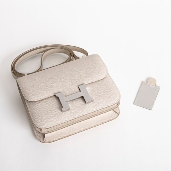 wsxc1734965348440_2 UK London CK10 Craie Epsom Leather Constance 18CM With Mirror Silver Hardware