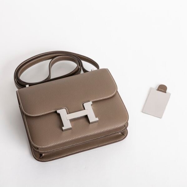 Australia Sydney Constance 18CM with Mirror Epsom Leather CK18 Etoupe Silver Hardware