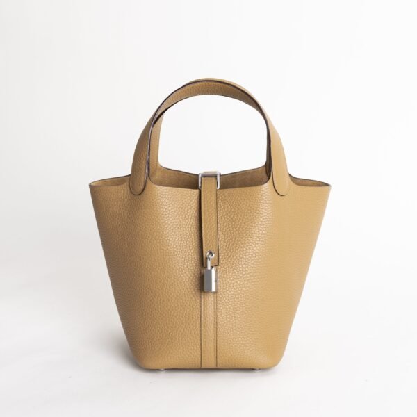 wsxc1740065337572_0-scaled-1 UAE Dubai Hermes 4B Biscuit Clemence Leather Picotin Lock 18CM Silver Hardware