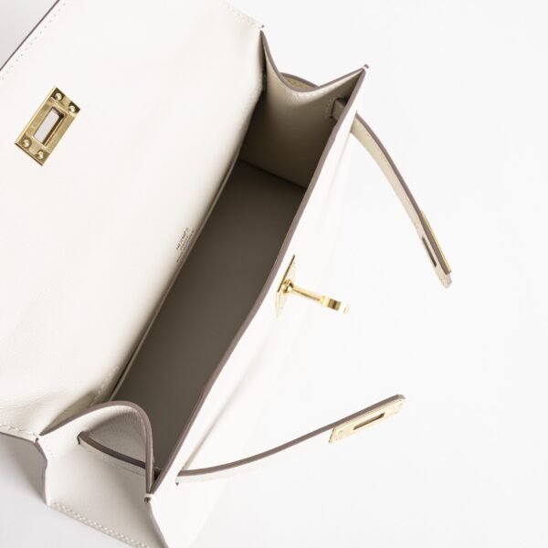 wsxc1741190045476_5-scaled-1 Hermes Evening Bag Kelly Pochette 22cm Swift Leather CC10 Craie Gold Hardware