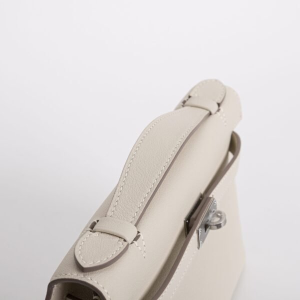 Hermes Clutch Bag Kelly Pochette 22CM Swift Leather CK10 Craie Silver Hardware