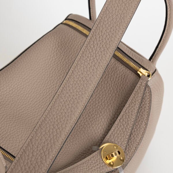 Hermes Shoulder Bag S2 Gris Trench Clemence Leather Lindy 26CM Gold Hardware