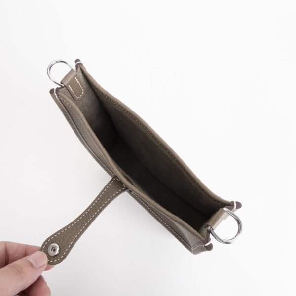 Hermes Bag Image Mini Evelyne 18CM Clemence Leather CK18 Etoupe Grey Silver Hardware