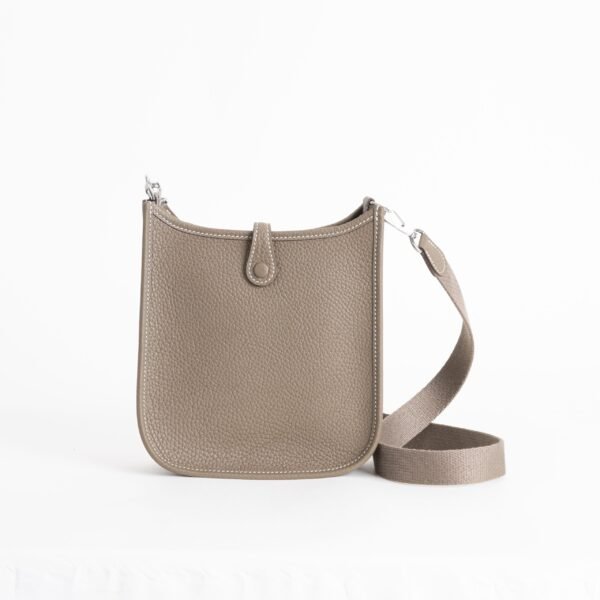 Hermes Bag Image Mini Evelyne 18CM Clemence Leather CK18 Etoupe Grey Silver Hardware