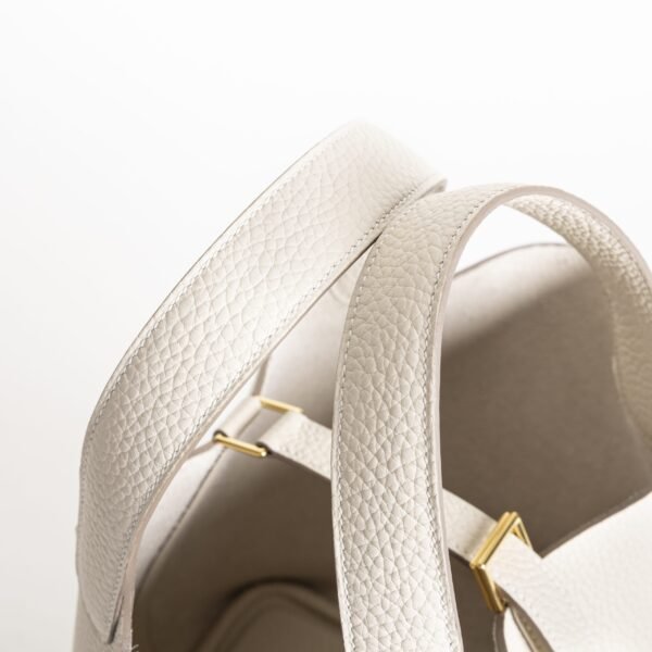 USA New York Hermes CC10 Craie Clemence Leather Picotin 18CM Gold Hardware