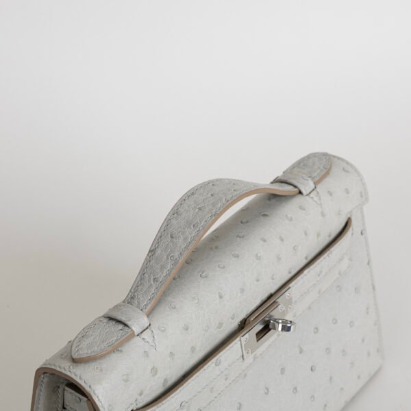 USA New York Hermes CK80 Gris Pearl Ostrich Leather Kelly Pochette 22CM Silver Hardware