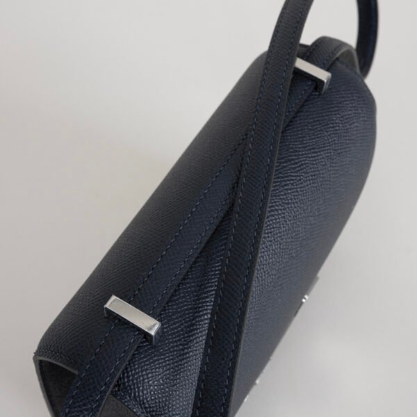 Hermes Shoulder Bag 2Z Blue Nuit Epsom Leather Constance 18CM Silver Hardware