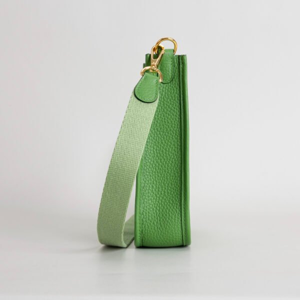 wsxc1747148324921_2 Hermes Shoulder Bag 1K Bambou Clemence Leather Mini Evelyne 18CM Gold Hardware