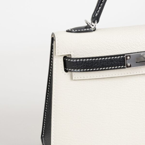 Hermes Evening Bag Mini Kelly 19CM Epsom Leather CK10 Craie / CK89 Noir Silver Hardware