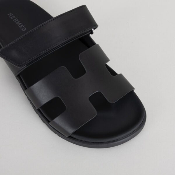 wsxc1749486940206_3 UAE Dubai Hermes Chypre Sandals Black Swift Leather Size 34-44