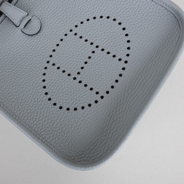 wsxc1750692910153_4 UK London Hermes Mini Evelyne 18CM Clemence Leather 8U Blue Glacier Gold Hardware