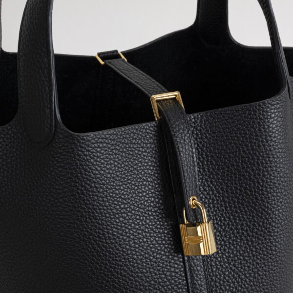 Luxury Women’s Bag CC89 Noir Clemence Leather Picotin 22CM Gold Hardware