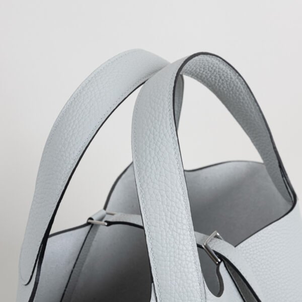 Women’s Tote Bag Picotin 22CM Clemence Leather 08 Blue Pale Silver Hardware