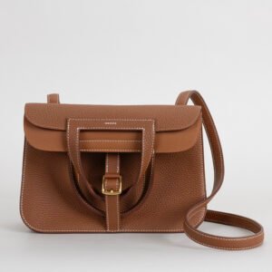 Women’s Shoulder Bag Halzan 25CM CC37 Gold Clemence Leather Gold Hardware