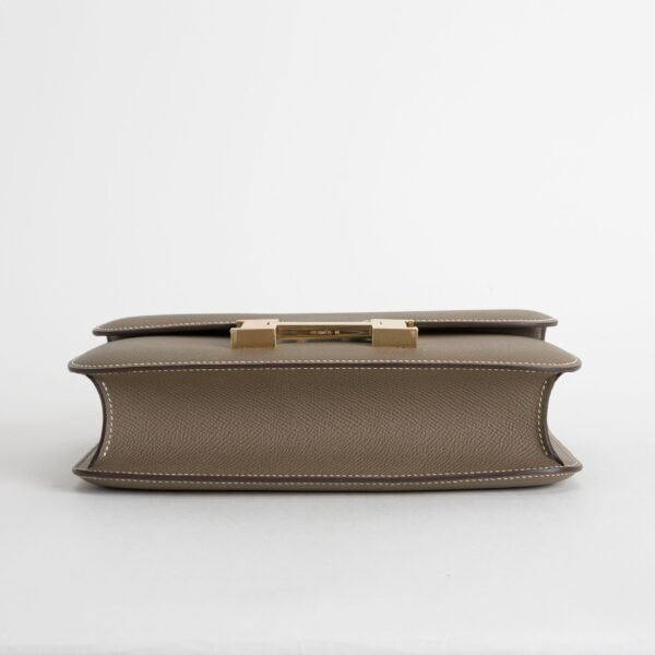 wsxc1757086055329_4-scaled-1 Australia Canberra Constance 24CM CC18 Etoupe Epsom Leather Gold Hardware
