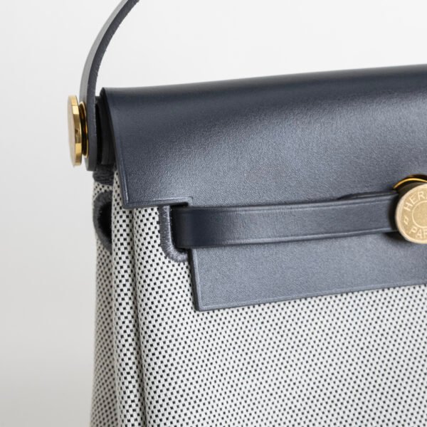 Canada Toronto Herbag Mini 20CM Balck Calf Leather / White Canvas Gold Hardware