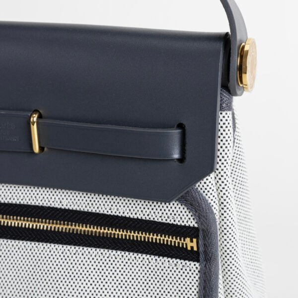 Canada Toronto Herbag Mini 20CM Balck Calf Leather / White Canvas Gold Hardware