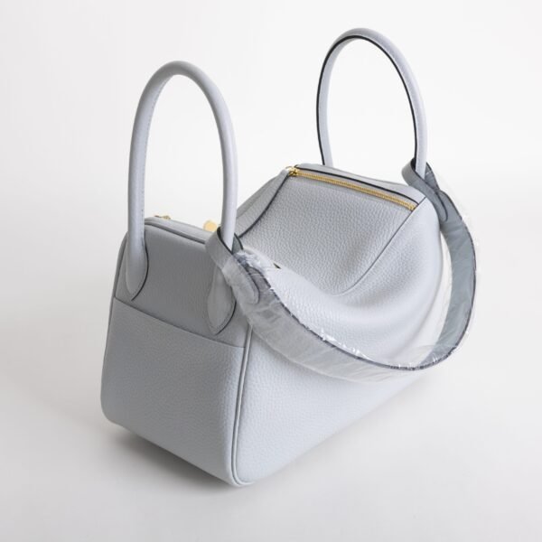 wsxc1758551755884_1-scaled-1 Women’s Shoulder Bag Lindy 26CM Clemence Leather 08 Blue Pale Gold Hardware